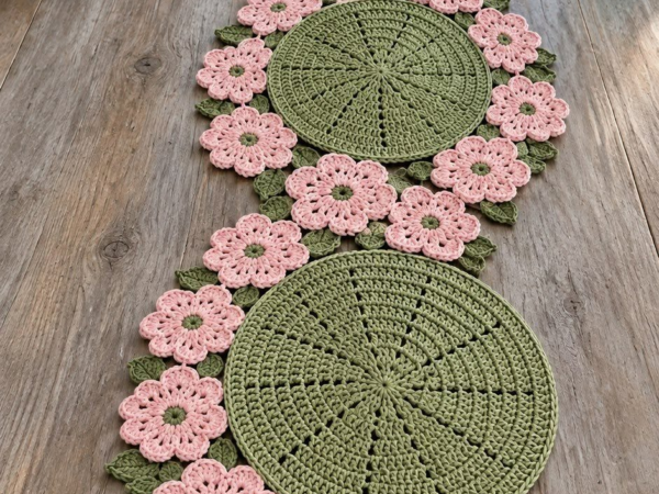 Pink & Sage Flower Doily Table Runner — Free Crochet Pattern