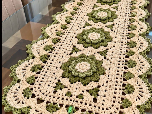 Sage Rose Oval Lace Table Runner – Free Crochet Pattern