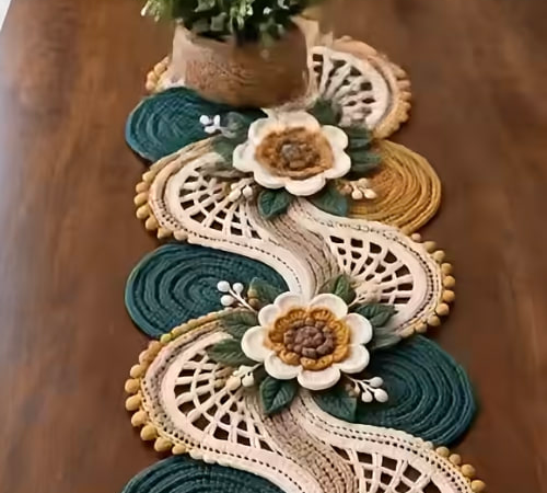Teal and Gold Spiral Fan Table Runner – Free Crochet Pattern