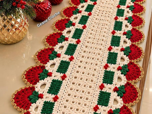 Holly and Berry Christmas Table Runner